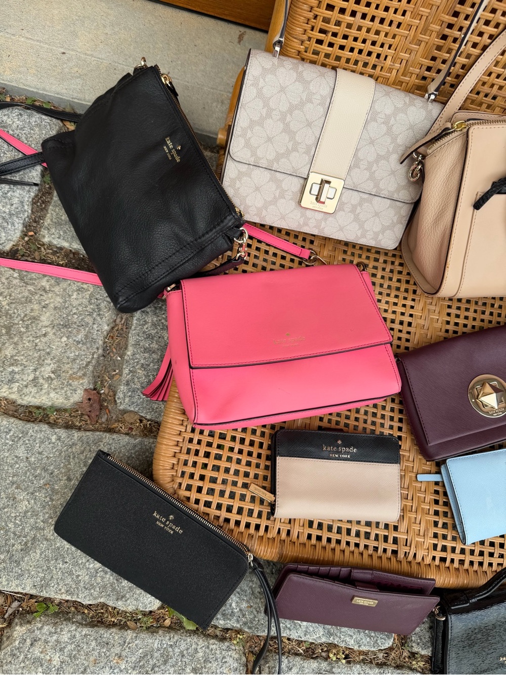 🖤✨Kate Spade Leather Bundle Lot 10 Bags Wallets Crossbodies Wristlets Reseller - Picture 3 of 16